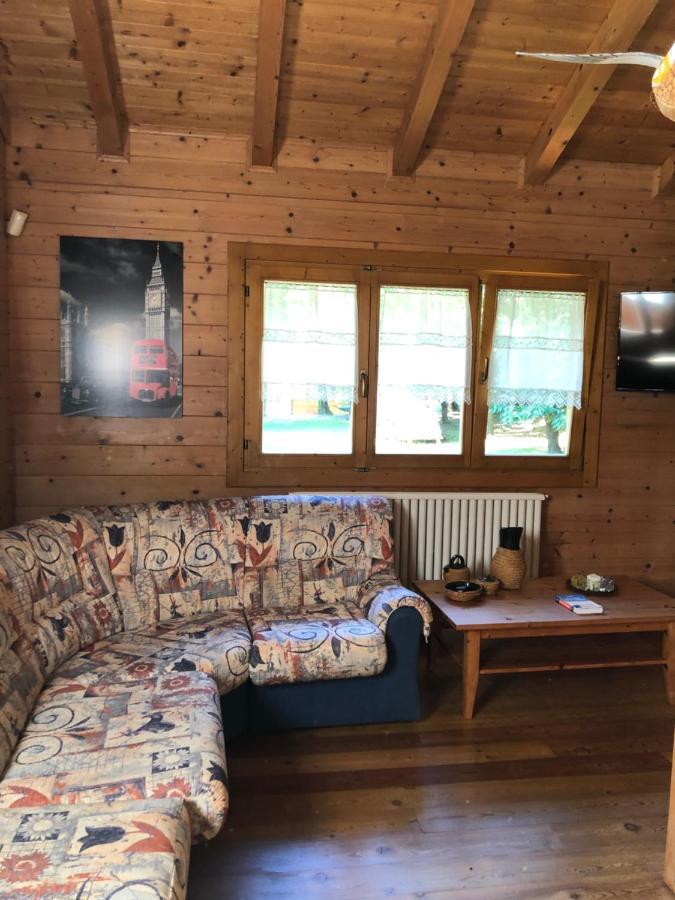 Chalet B&B Laghetti Martina Crevalcore Extérieur photo